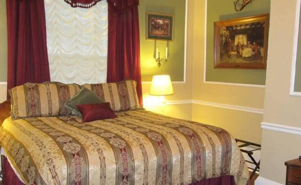 Allison House Inn Куинси Экстерьер фото