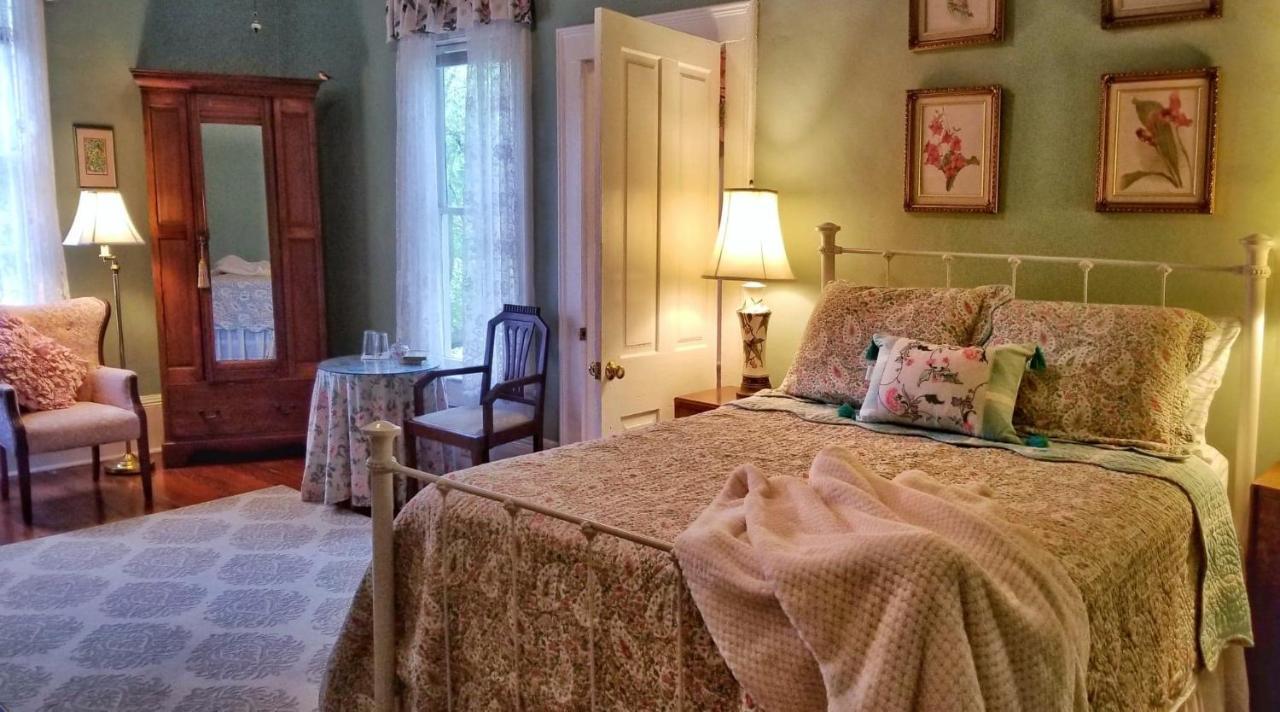 Allison House Inn Куинси Экстерьер фото