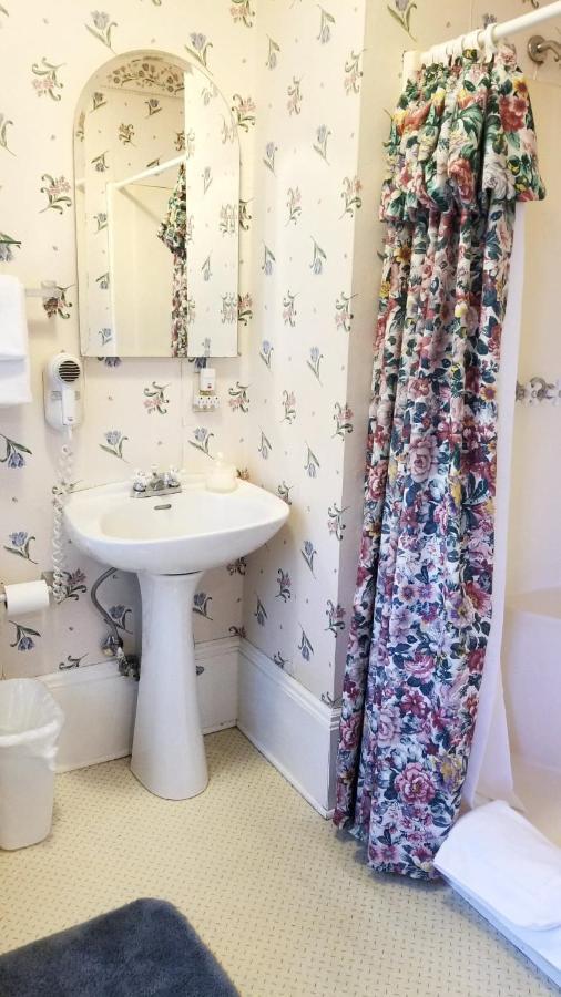 Allison House Inn Куинси Экстерьер фото