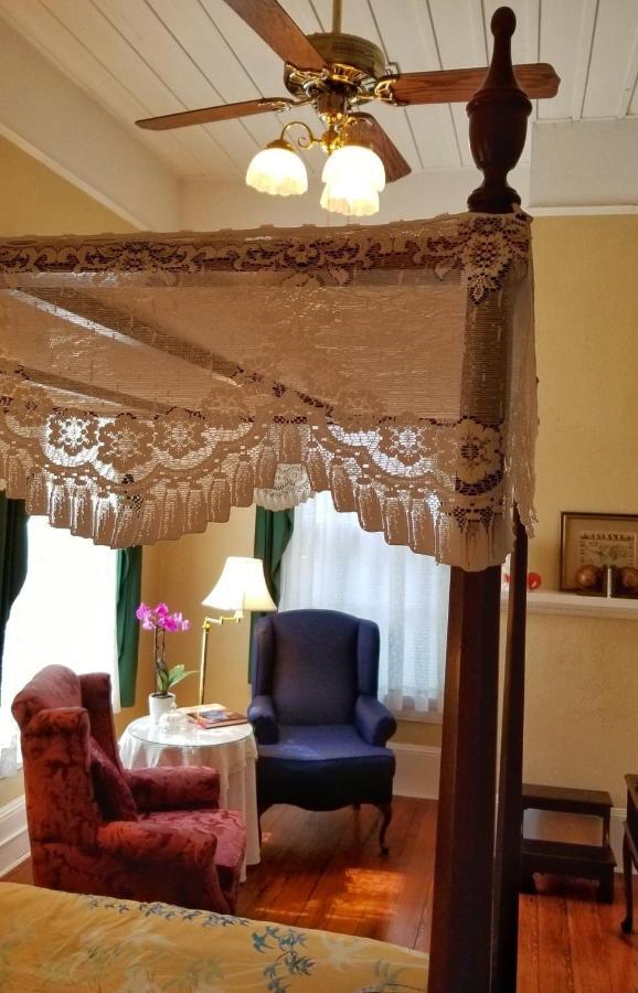 Allison House Inn Куинси Экстерьер фото